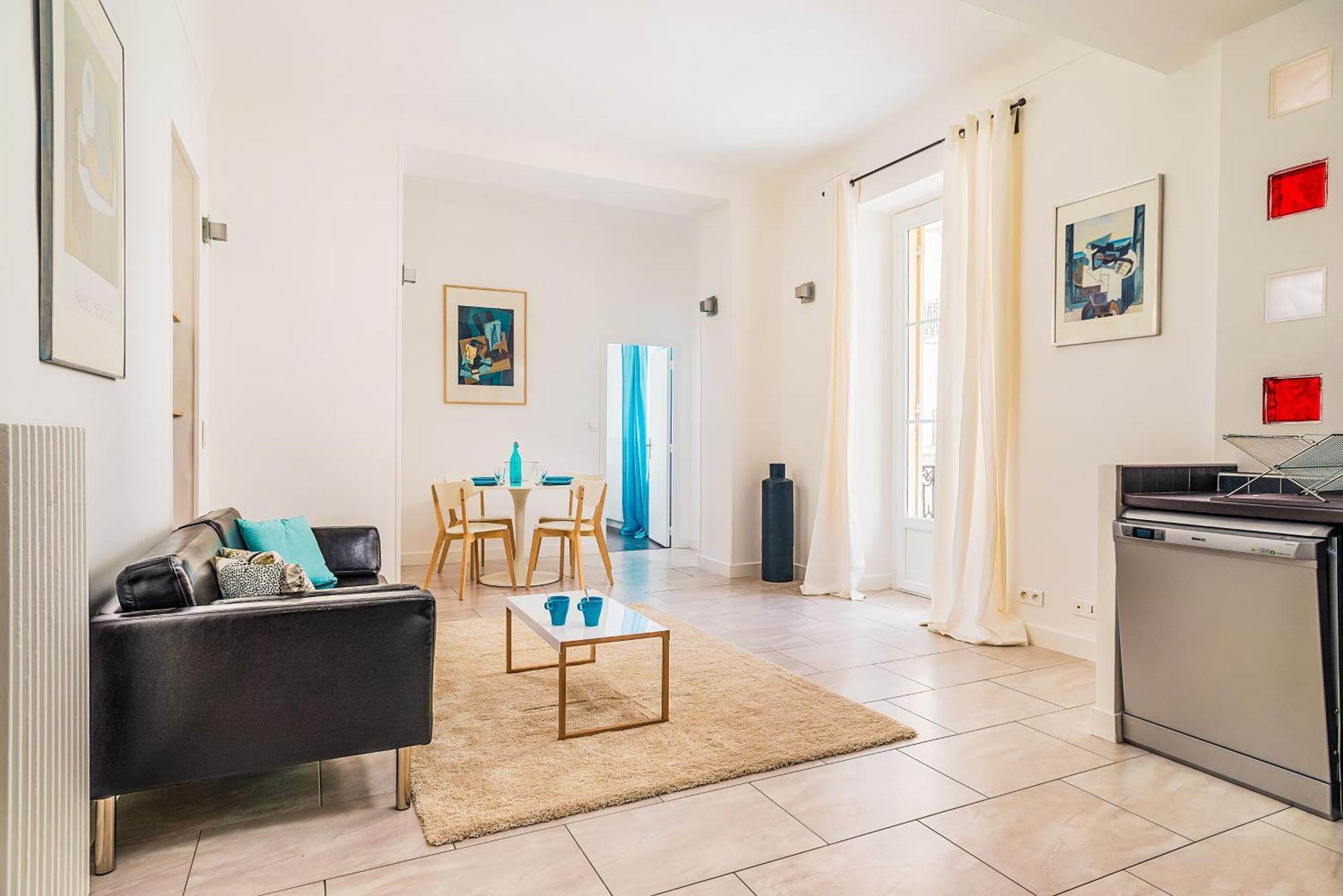 Modern 2-Bedroom City Center Apartment نيس المظهر الخارجي الصورة